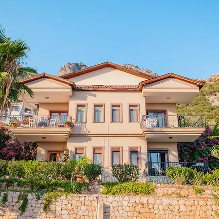 Stylish Modern Hideout In * Kaş